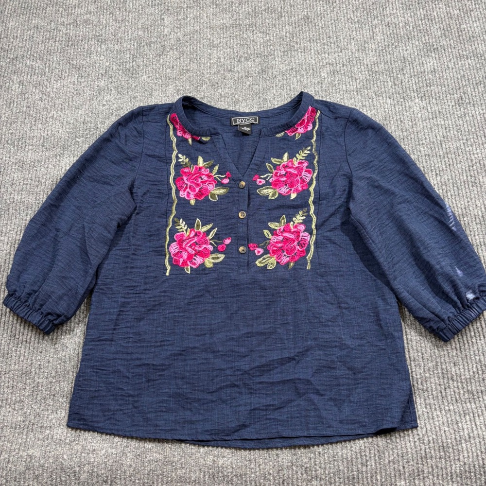 NYCC New York Clothing Co Blouse Womens M Navy Blue Floral Embroidered Henley